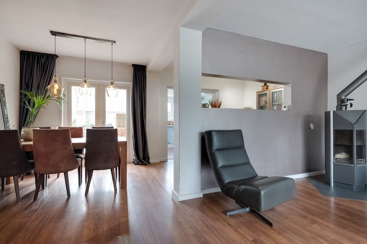 Foto 15 van Pieter Wariuslaan 19