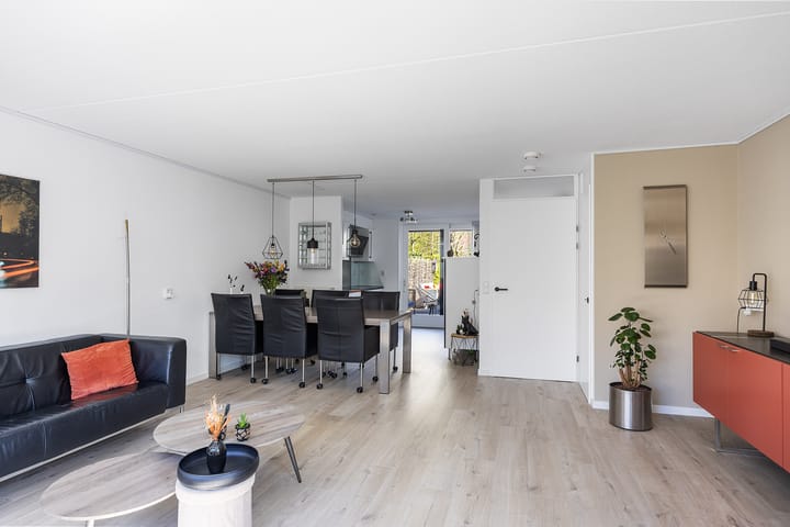 Foto 8 van Carlierstraat 4