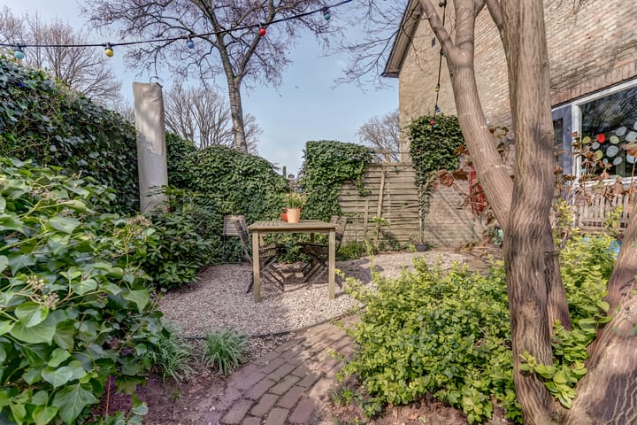 Foto 43 van Van den Boenhoffstraat 1