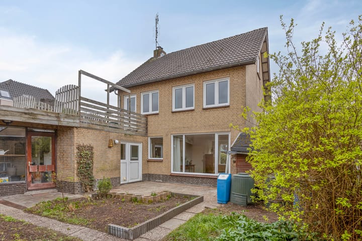 Foto 33 van Albert van Cuijckstraat 105