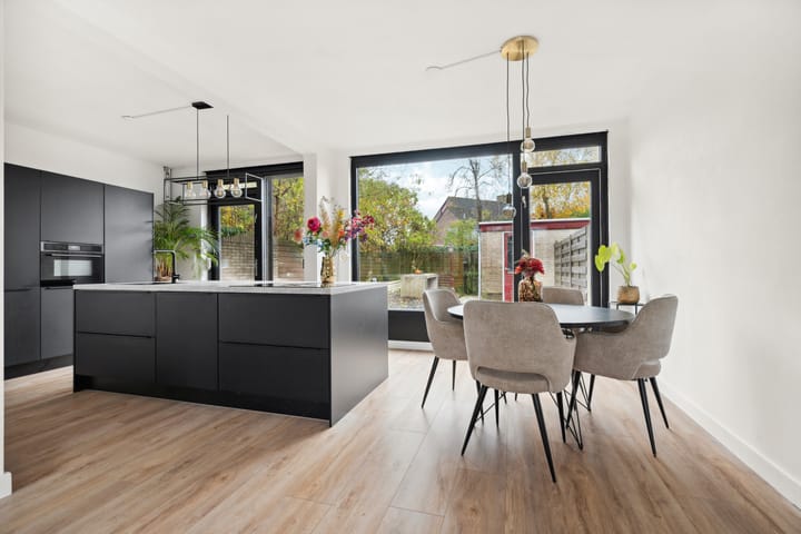 Foto 15 van Meidoornstraat 39