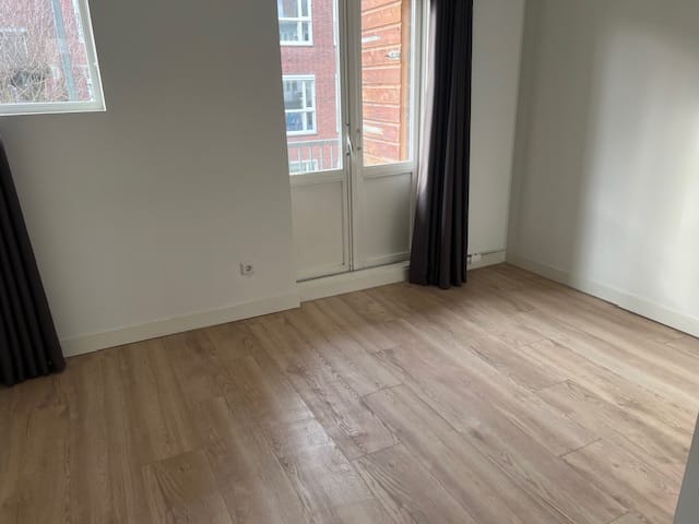 Foto 18 van Van Spilbergenstraat 27-2