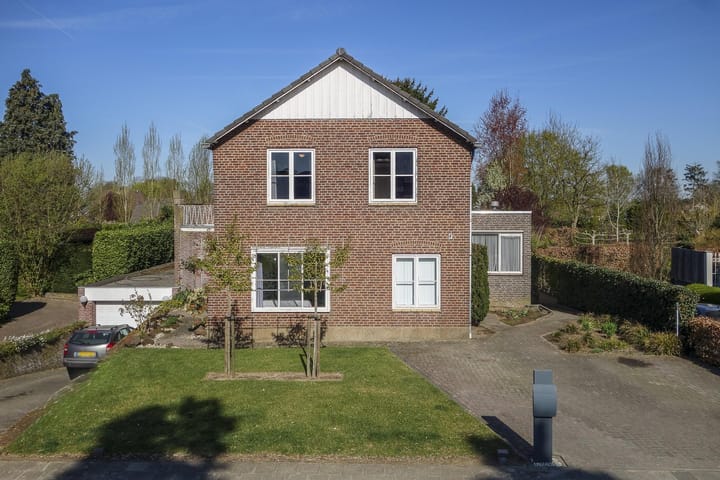 Foto 54 van Mgr Aertsstraat 25