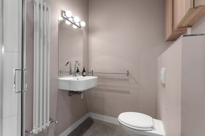 Photo 20 of Koninginneweg 143-3