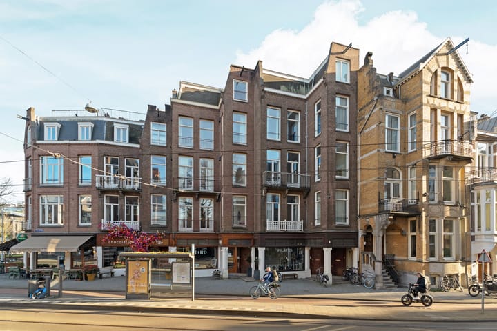 Photo 36 of Koninginneweg 143-3