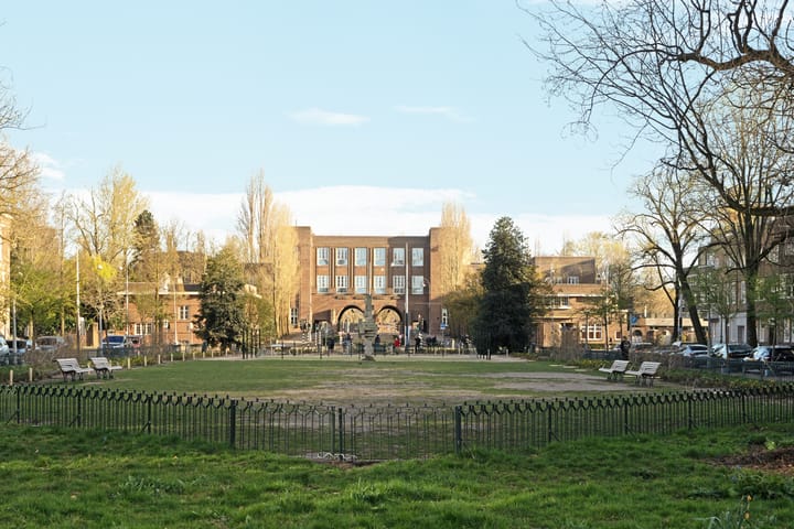 Photo 39 of Koninginneweg 143-3