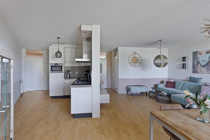 Foto 14 van van Berchenstraat 11-B