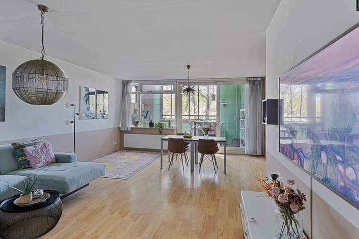 Foto 12 van van Berchenstraat 11-B