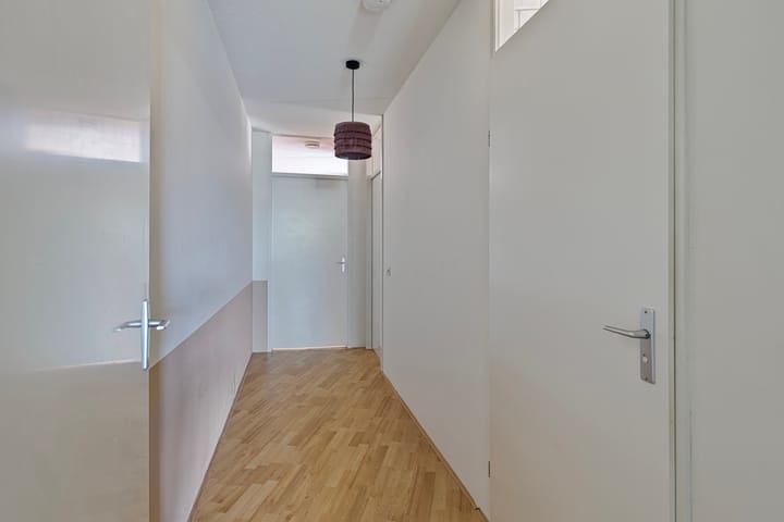 Foto 18 van van Berchenstraat 11-B