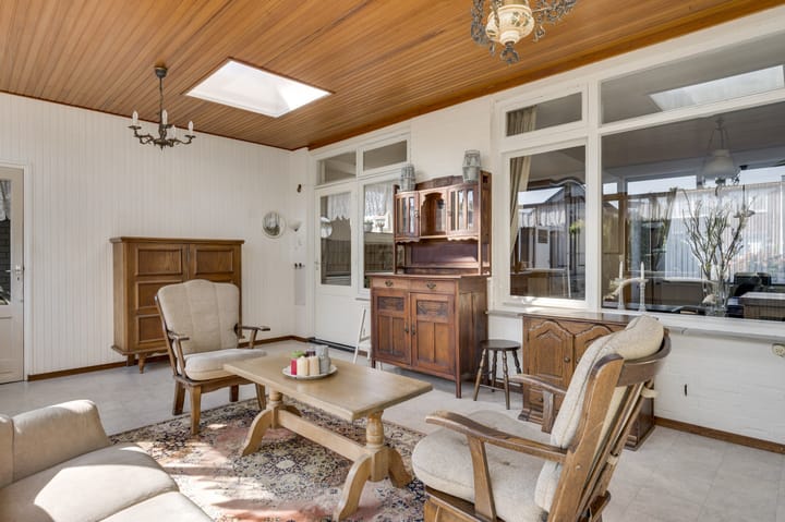 Foto 15 van Burgemeester Mertensstraat 61