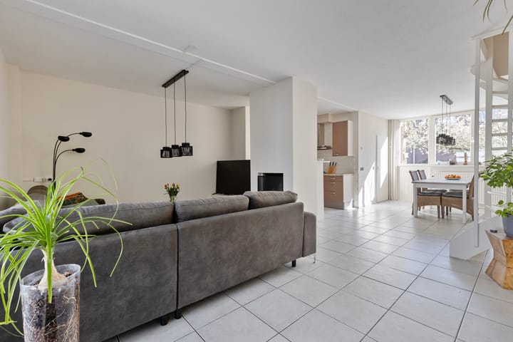 Foto 2 van Duinkerkenlaan 79