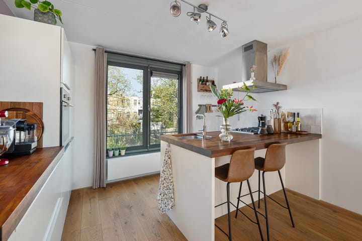 Photo 9 of Zuster Hennekeplein 11