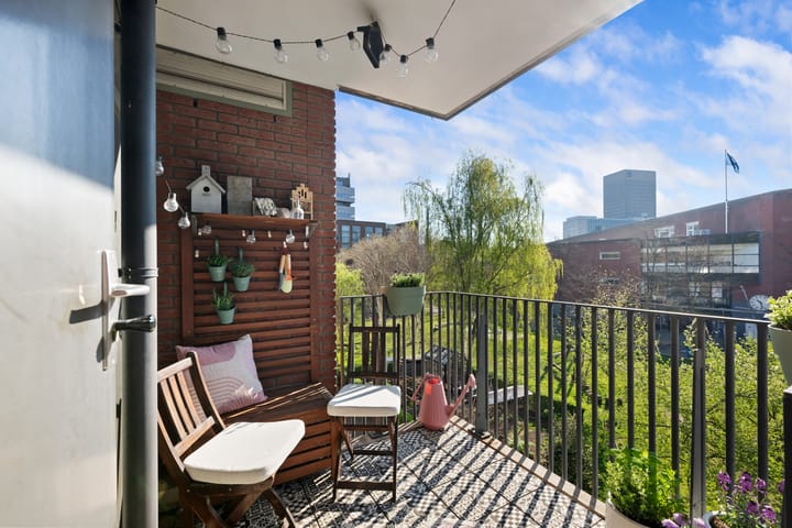 Photo 20 of Zuster Hennekeplein 11