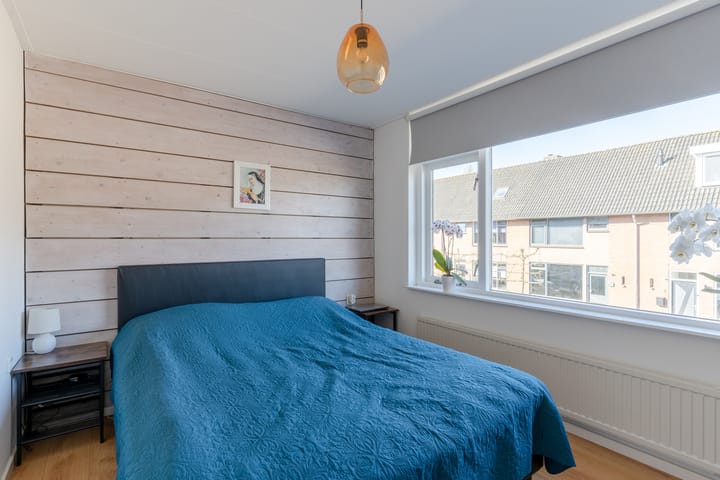 Foto 19 van Multatulistraat 10