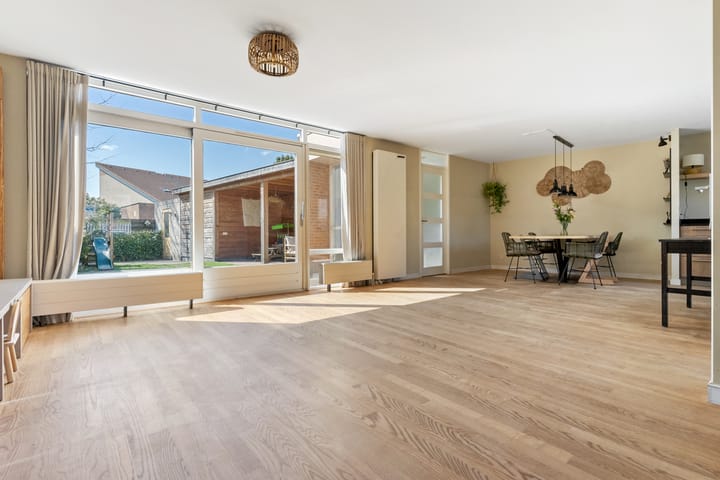 Foto 13 van Van Breugelplantsoen 58