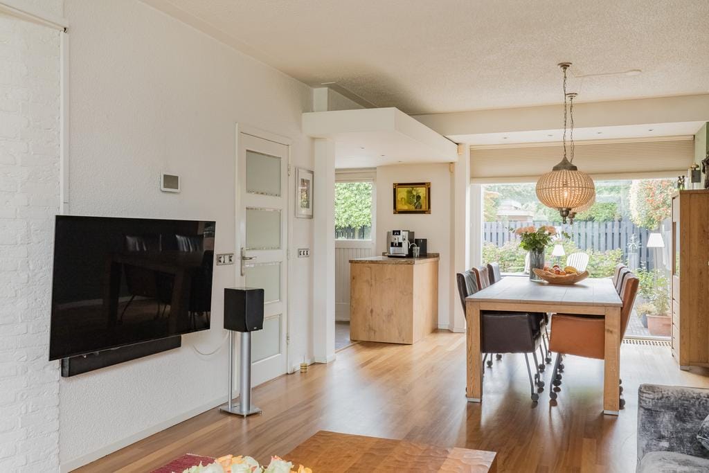 Photo 17 of Thorbeckelaan 12