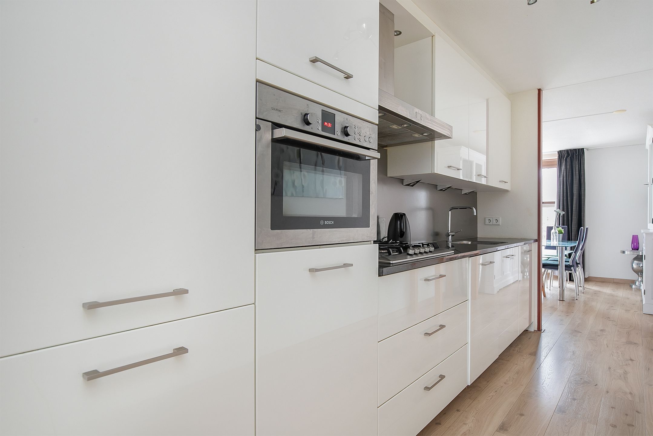 Foto 12 van Van Boetzelaerlaan 116