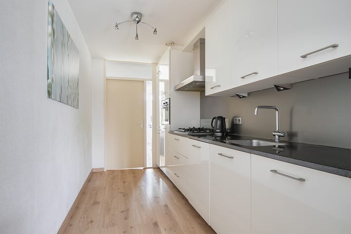 Foto 2 van Van Boetzelaerlaan 116