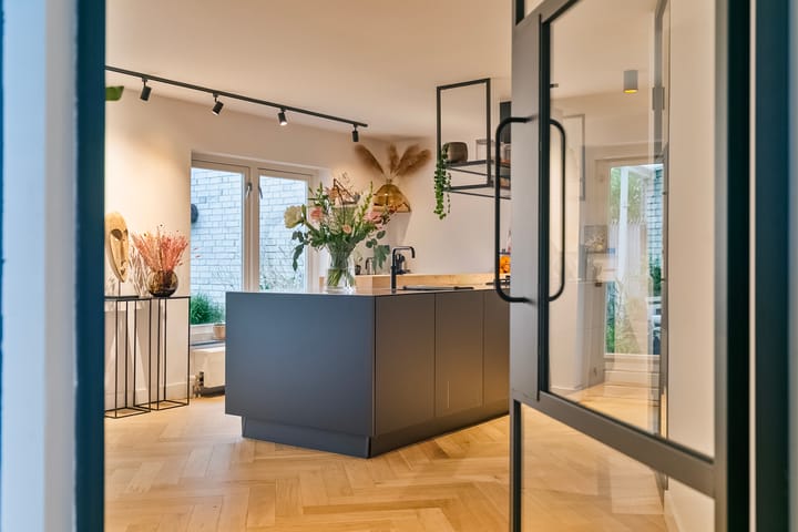 Foto 8 van Schönbergstraat 18