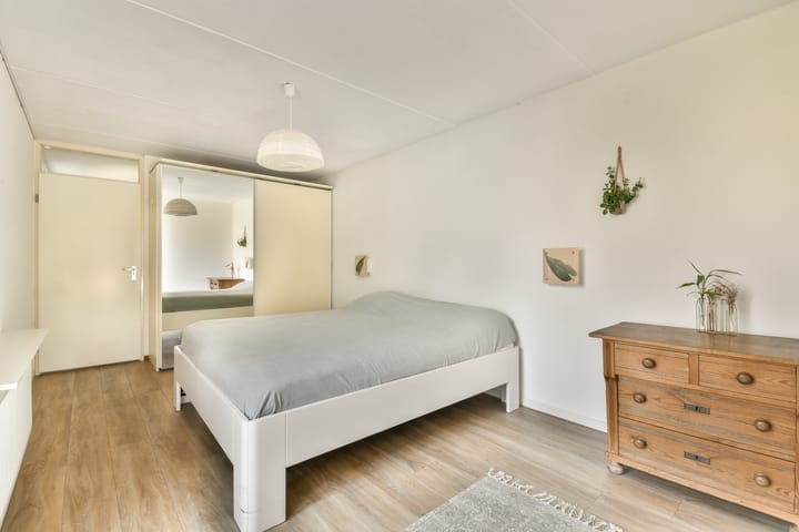 Photo 11 of Dr. Willem Dreeslaan 9