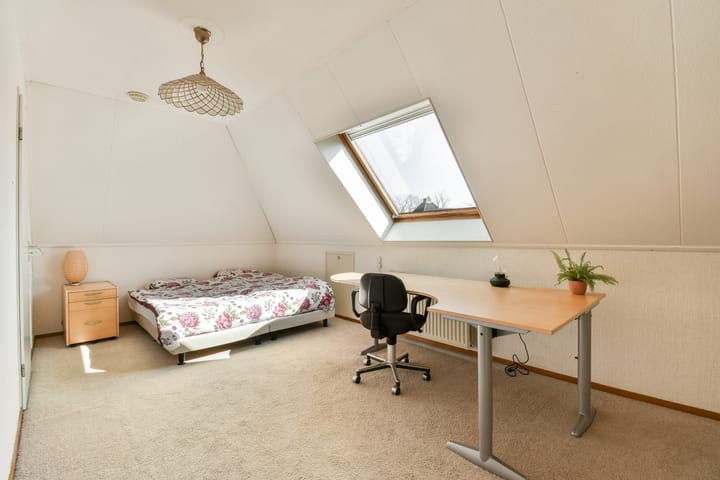 Photo 18 of Dr. Willem Dreeslaan 9