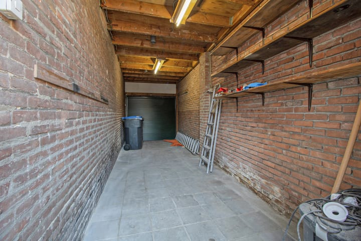 Foto 33 van Herstalsestraat 16