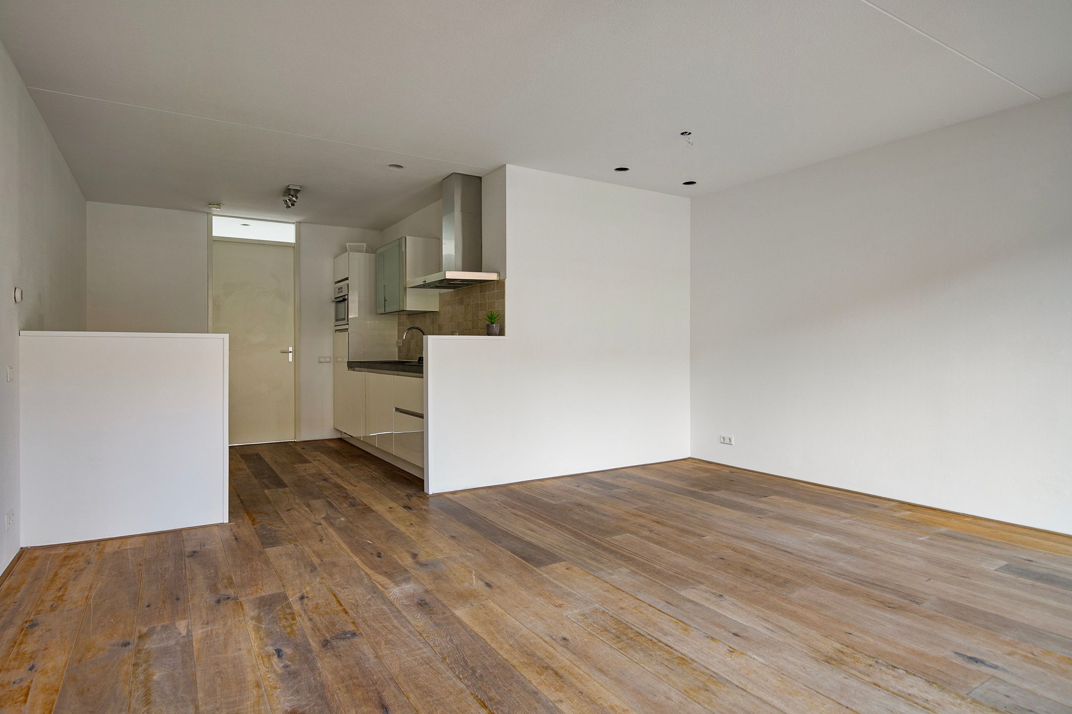 Foto 15 van Denenburg 55