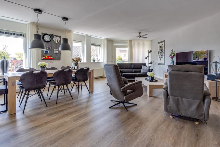 Foto 10 van Hoofdstraat 1-11