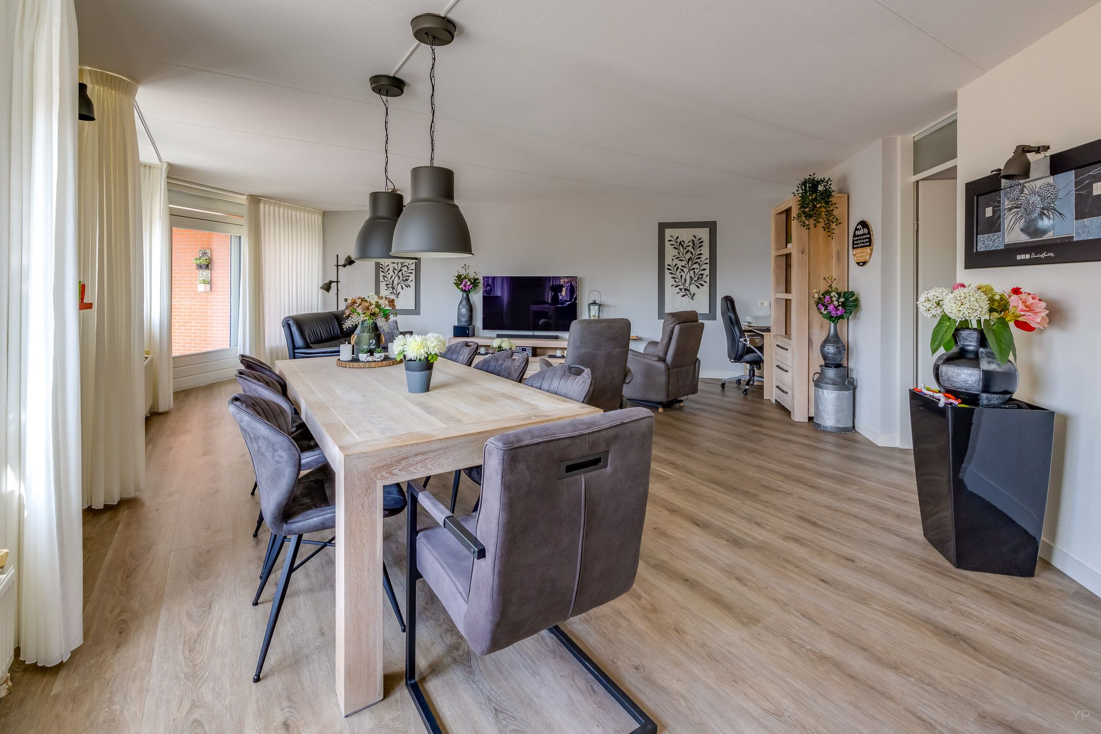 Foto 12 van Hoofdstraat 1-11