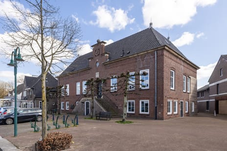 undefined main image