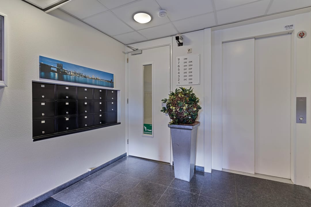 Photo 7 of Avenue Ceramique 23-K