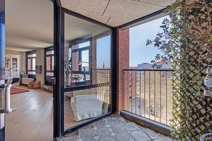 Photo 24 of Avenue Ceramique 23-K