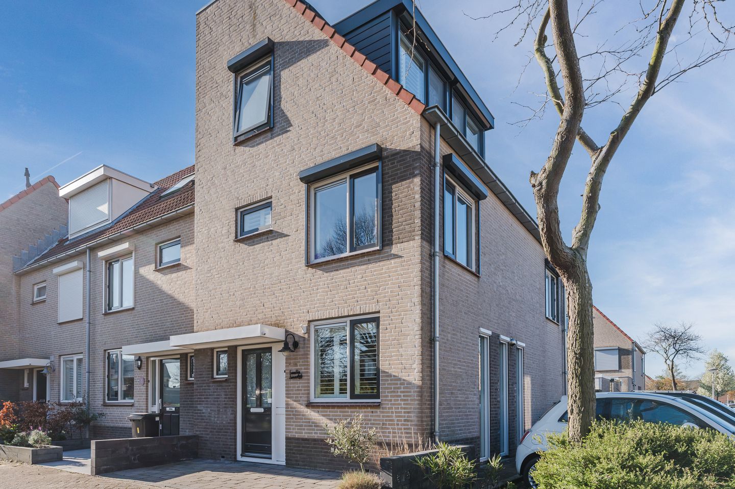 Foto 1 van Kamperfoelie 48