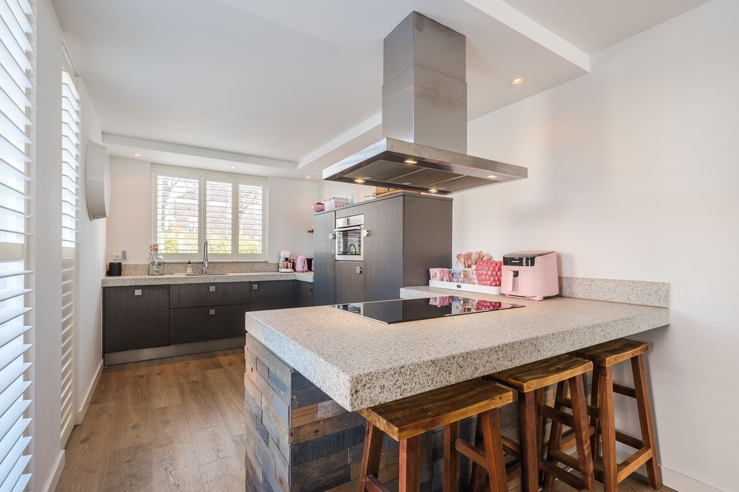 Foto 19 van Kamperfoelie 48