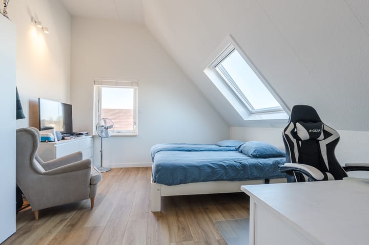 Foto 33 van Kamperfoelie 48