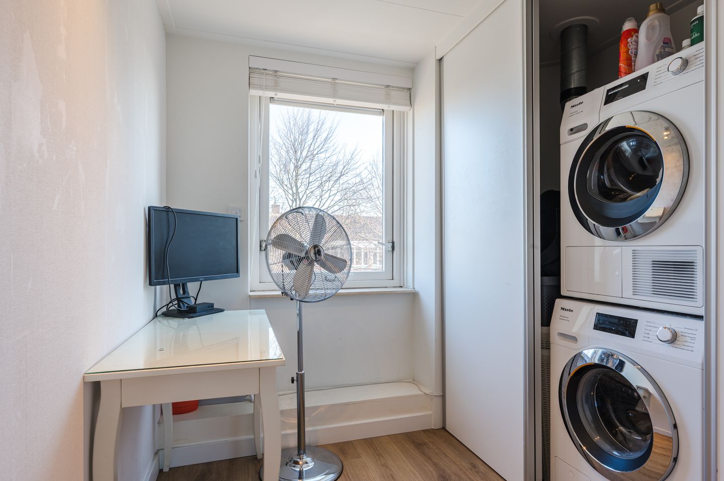 Foto 40 van Kamperfoelie 48