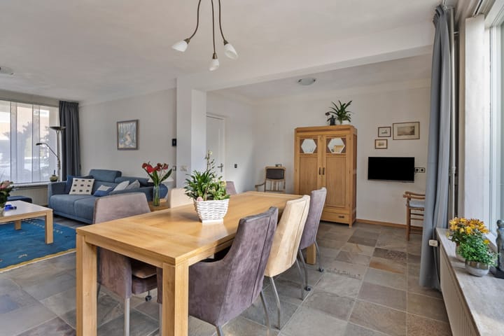 Foto 10 van Rechtestraat 39