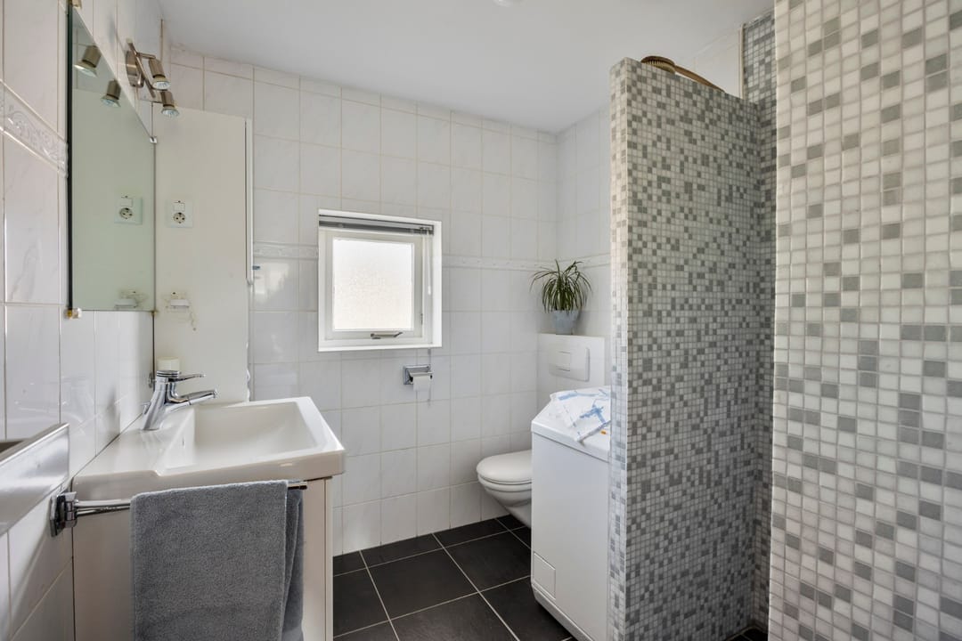 Foto 16 van Rechtestraat 39