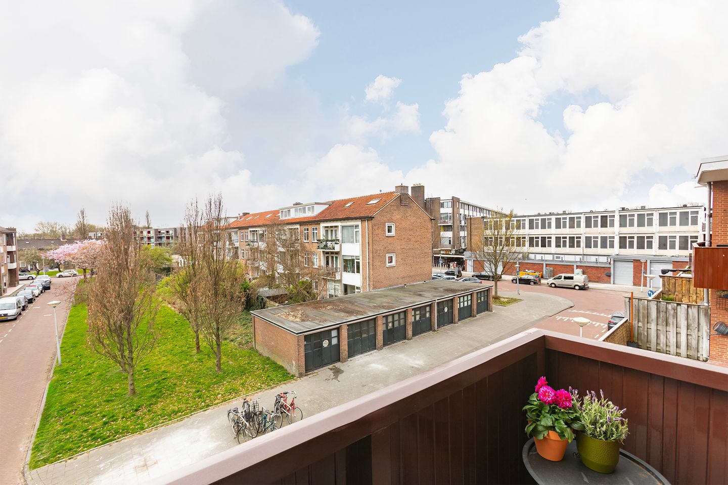 Photo 19 of Johan Huizingalaan 268-2