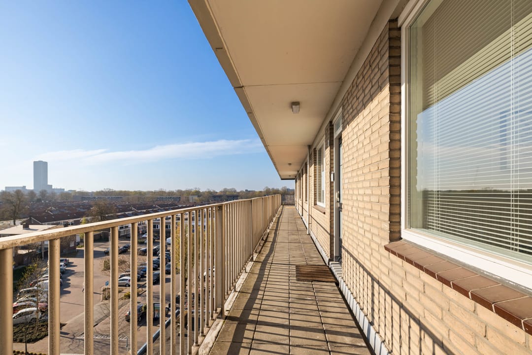 Photo 7 of Roelof Kranenburgplein 38