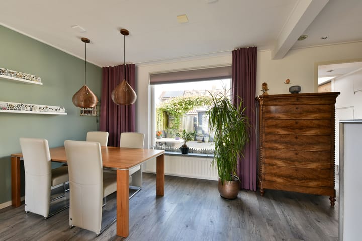 Foto 9 van Stationsweg 31