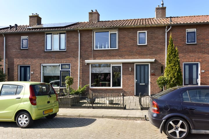 Foto 32 van Stationsweg 31