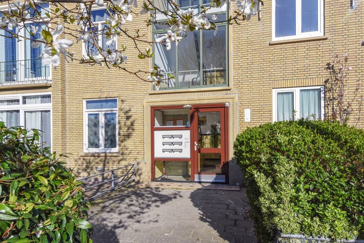 Foto 4 van Lopikplein 30