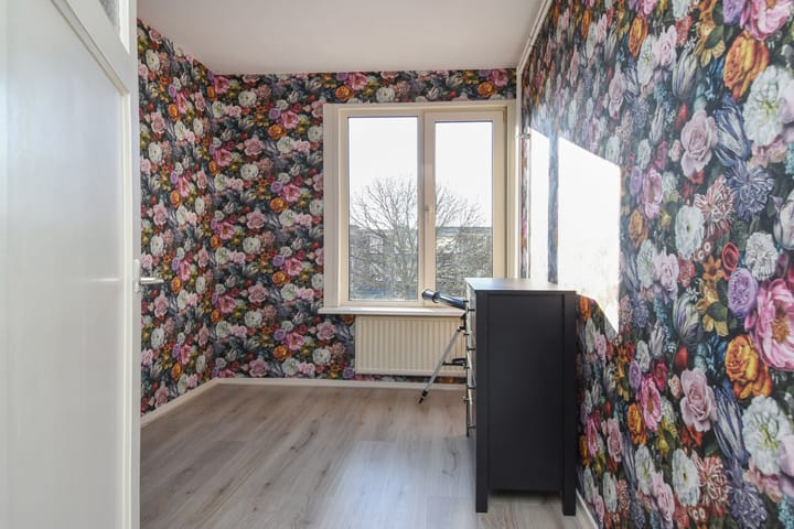 Foto 18 van Lopikplein 30