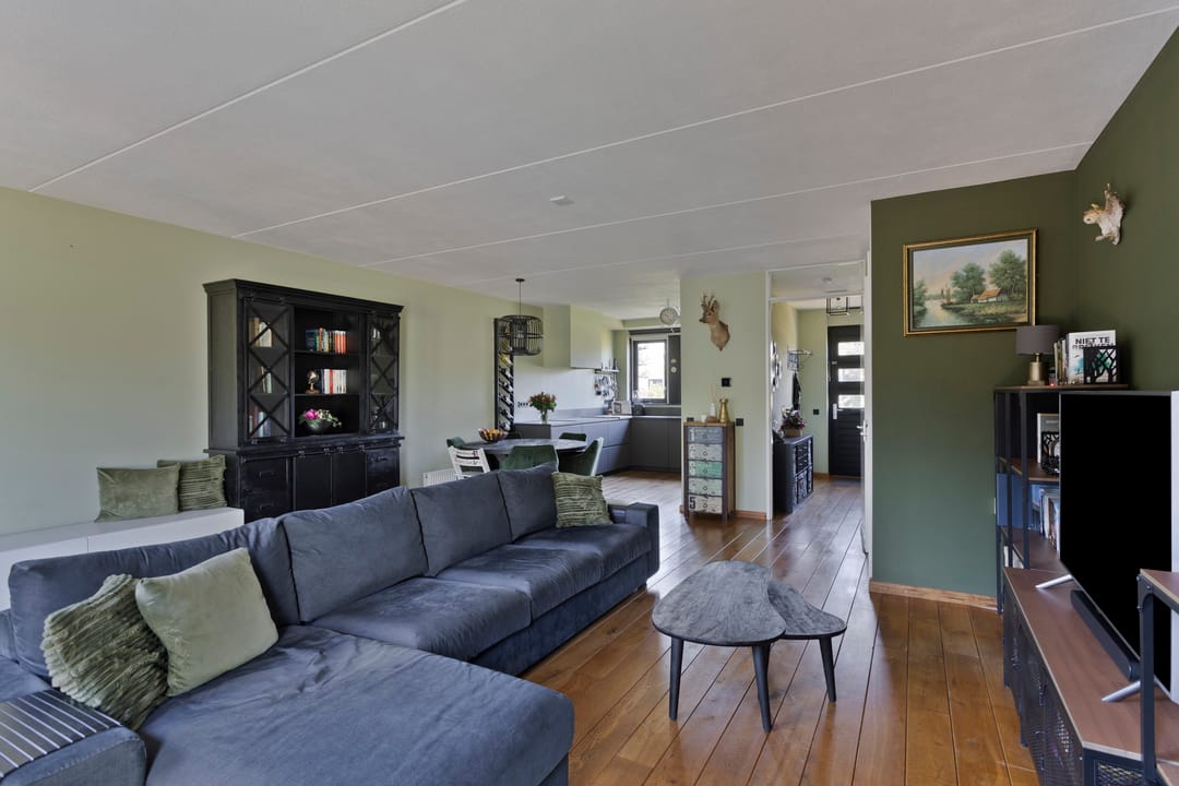 Photo 7 of Ceram 105