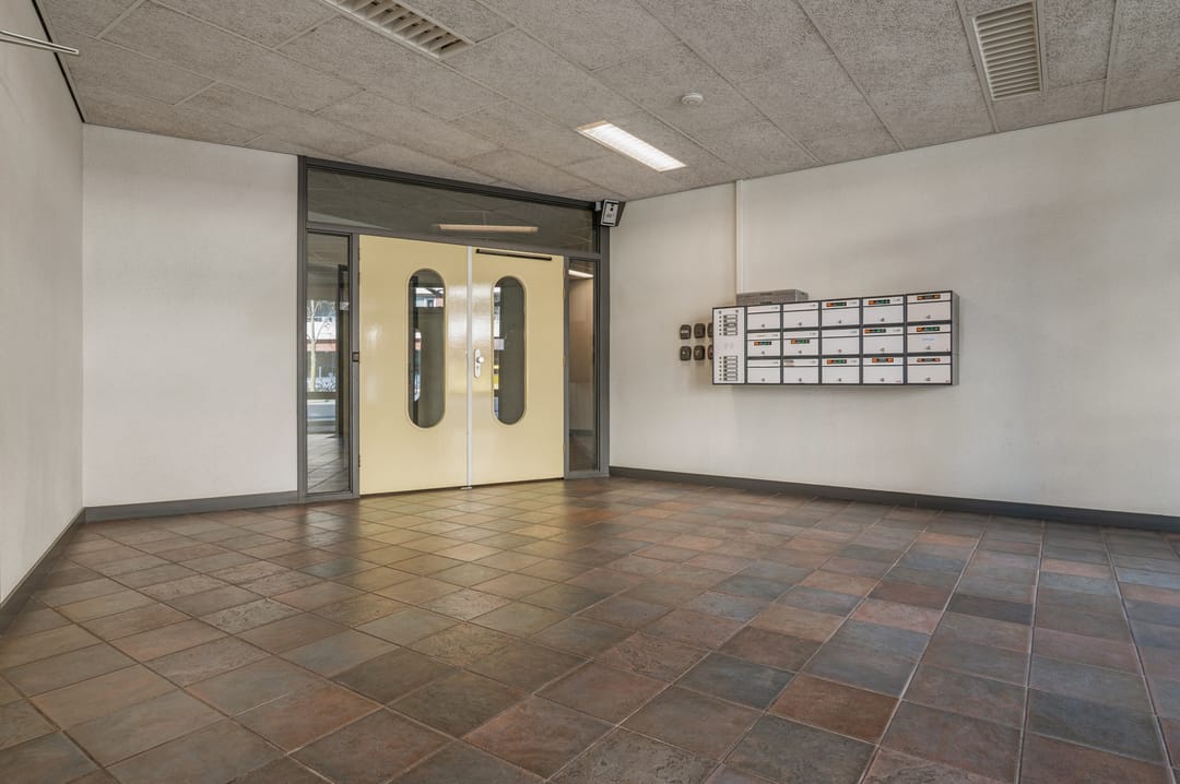 Foto 7 van K R Poststraat 2-102