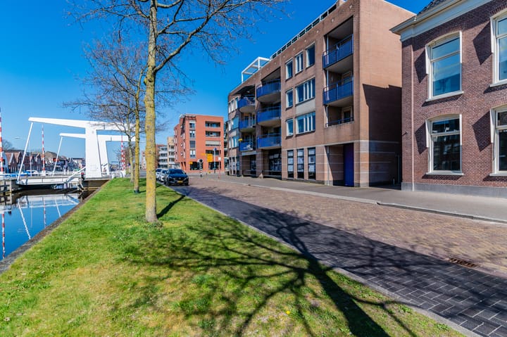 Foto 3 van K R Poststraat 2-102