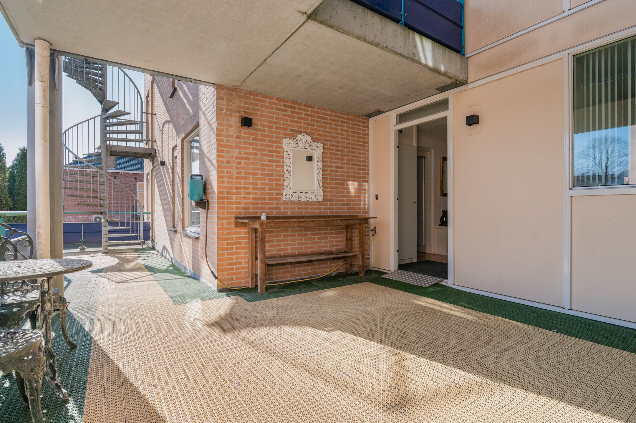 Foto 12 van K R Poststraat 2-102