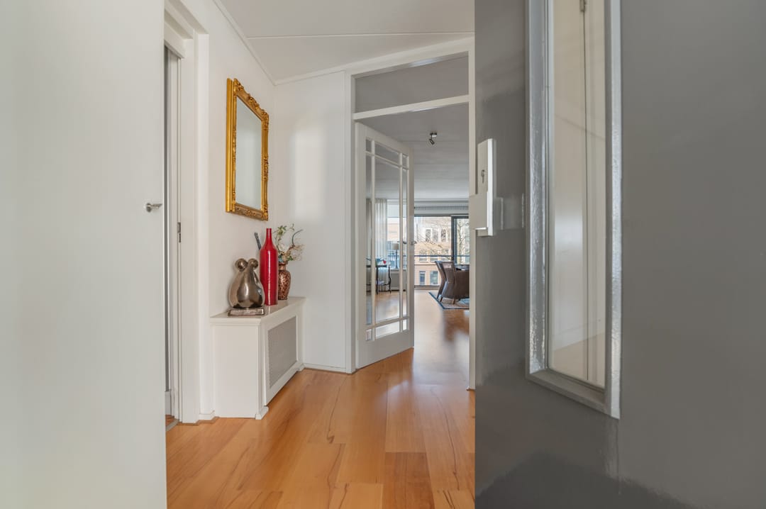 Foto 16 van K R Poststraat 2-102