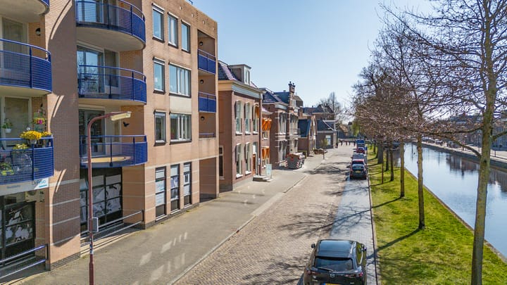 Foto 70 van K R Poststraat 2-102